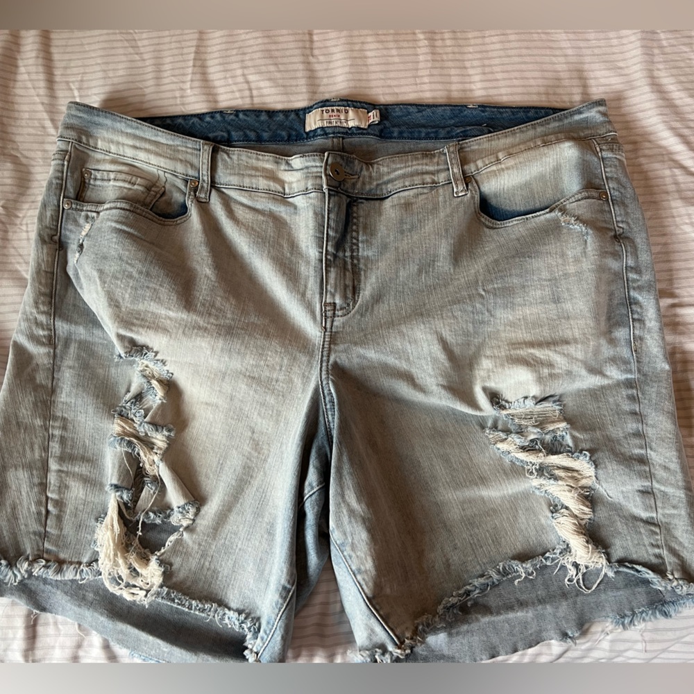Torrid Light Wash Bermuda Shorts